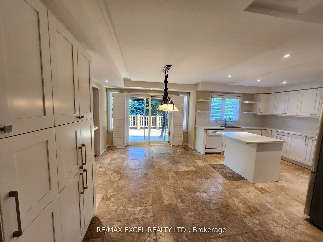 316, Alex Doner, Glenway Estates, Newmarket