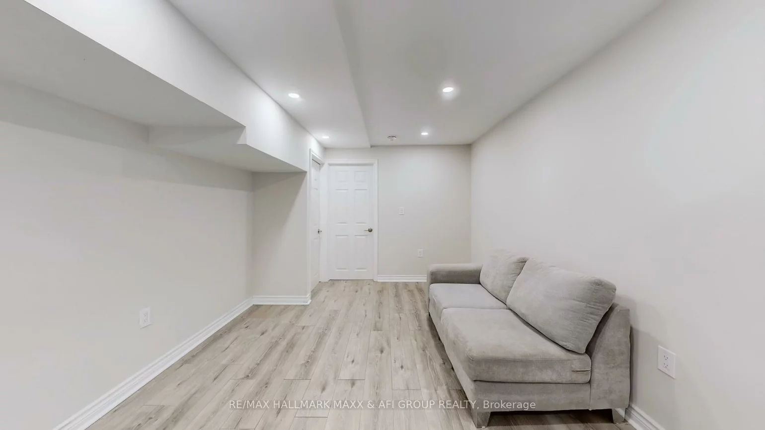719, Shanahan, Armitage, Newmarket