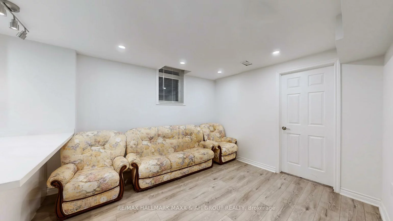 719, Shanahan, Armitage, Newmarket