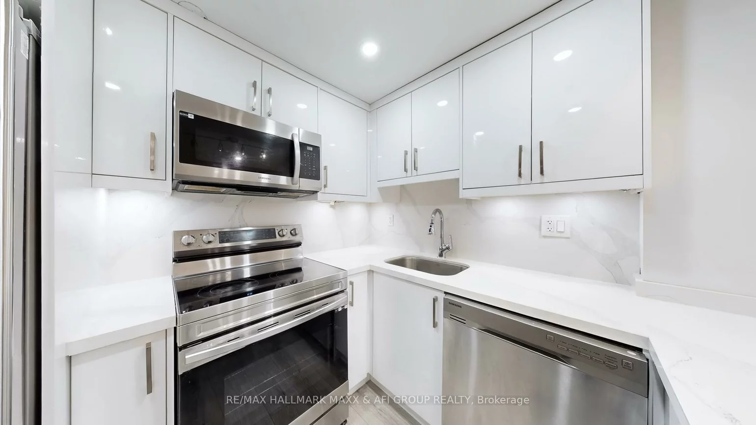 719, Shanahan, Armitage, Newmarket