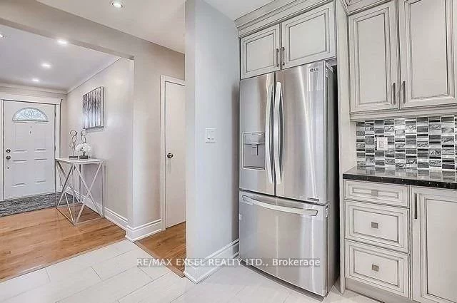 43, Boothbay, Central Newmarket, Newmarket