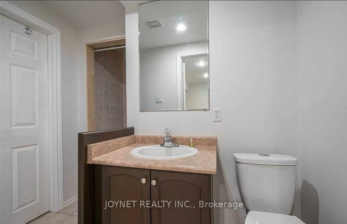 323, Flagstone, Woodland Hill, Newmarket