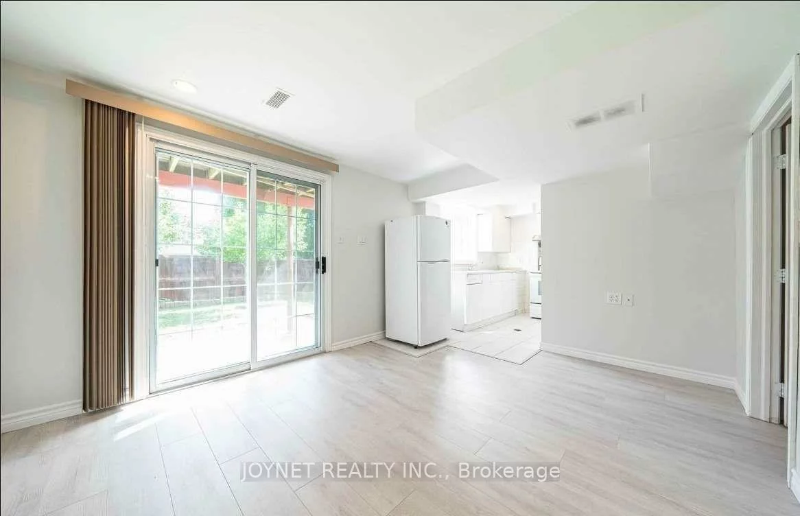 323, Flagstone, Woodland Hill, Newmarket