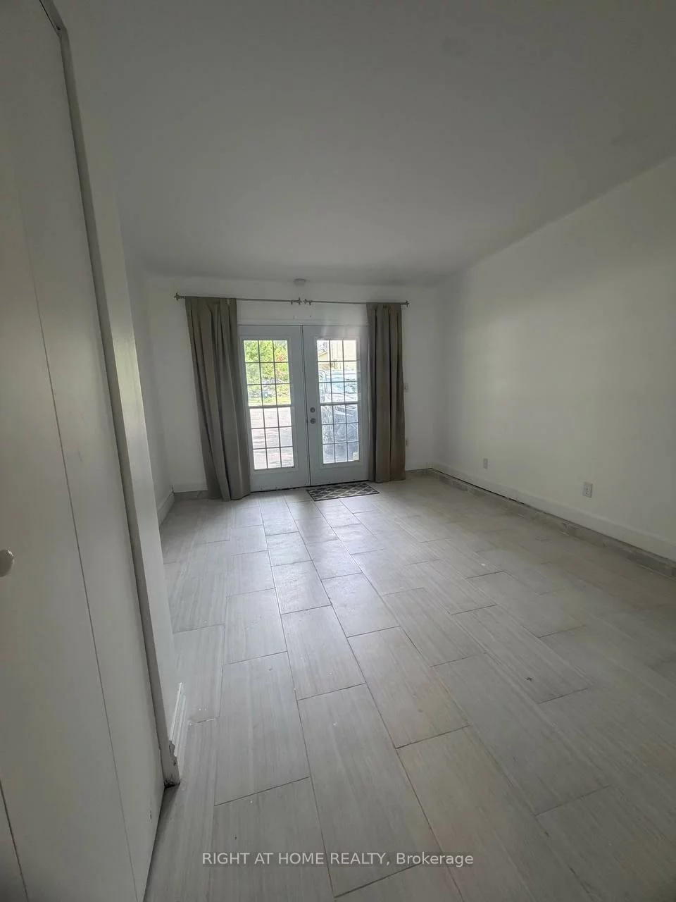 278, Waratah, Huron Heights-Leslie Valley, Newmarket