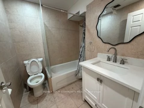 34, Main, Central Newmarket, Newmarket