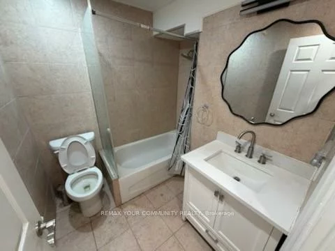 34, Main, Central Newmarket, Newmarket