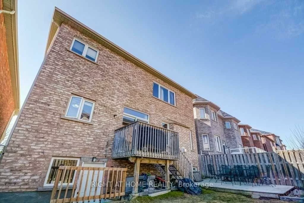 223, Woodspring, Woodland Hill, Newmarket