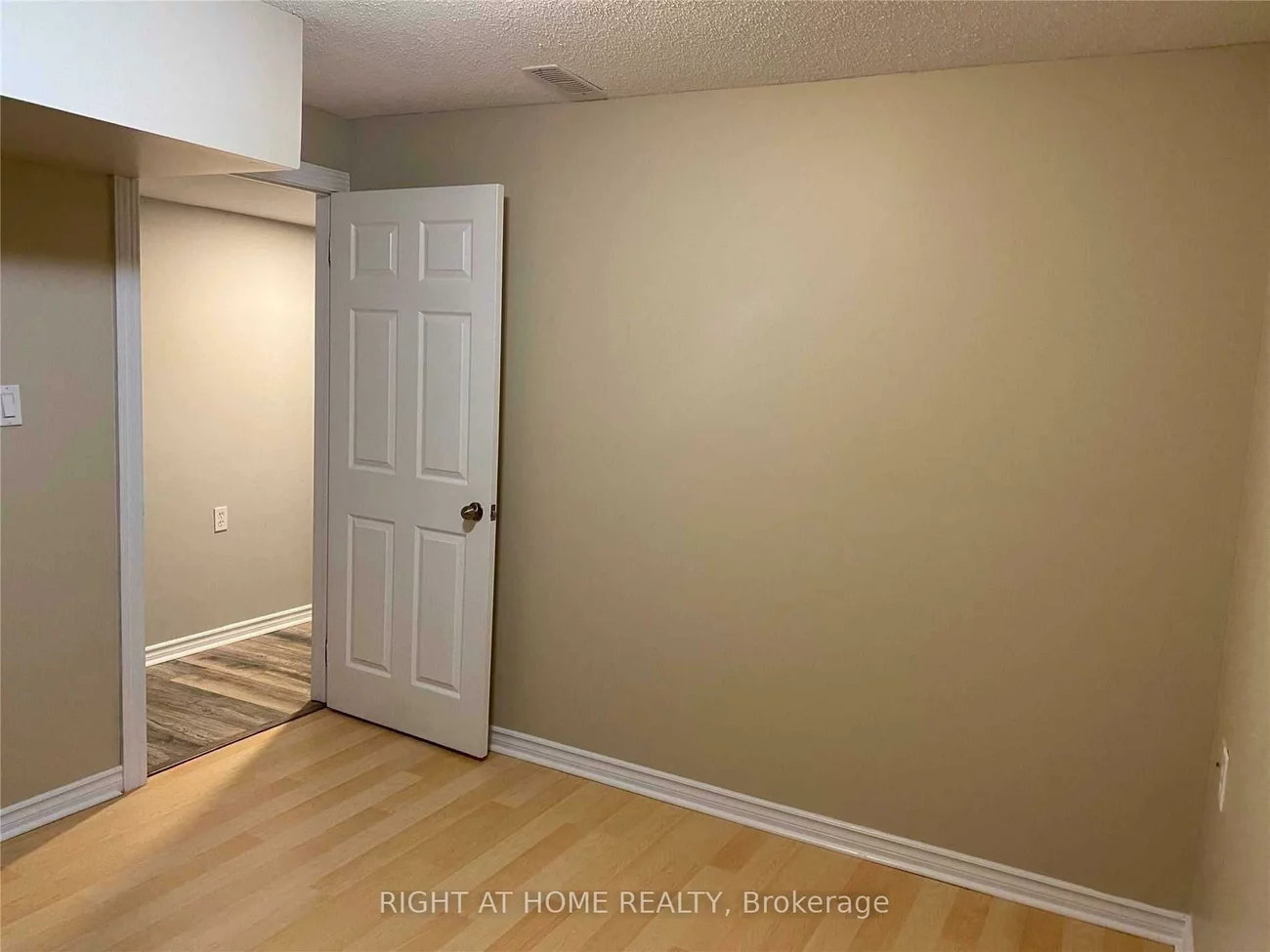 223, Woodspring, Woodland Hill, Newmarket