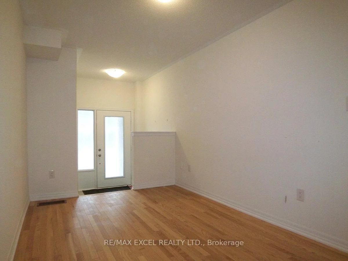 251, Vivant, Woodland Hill, Newmarket