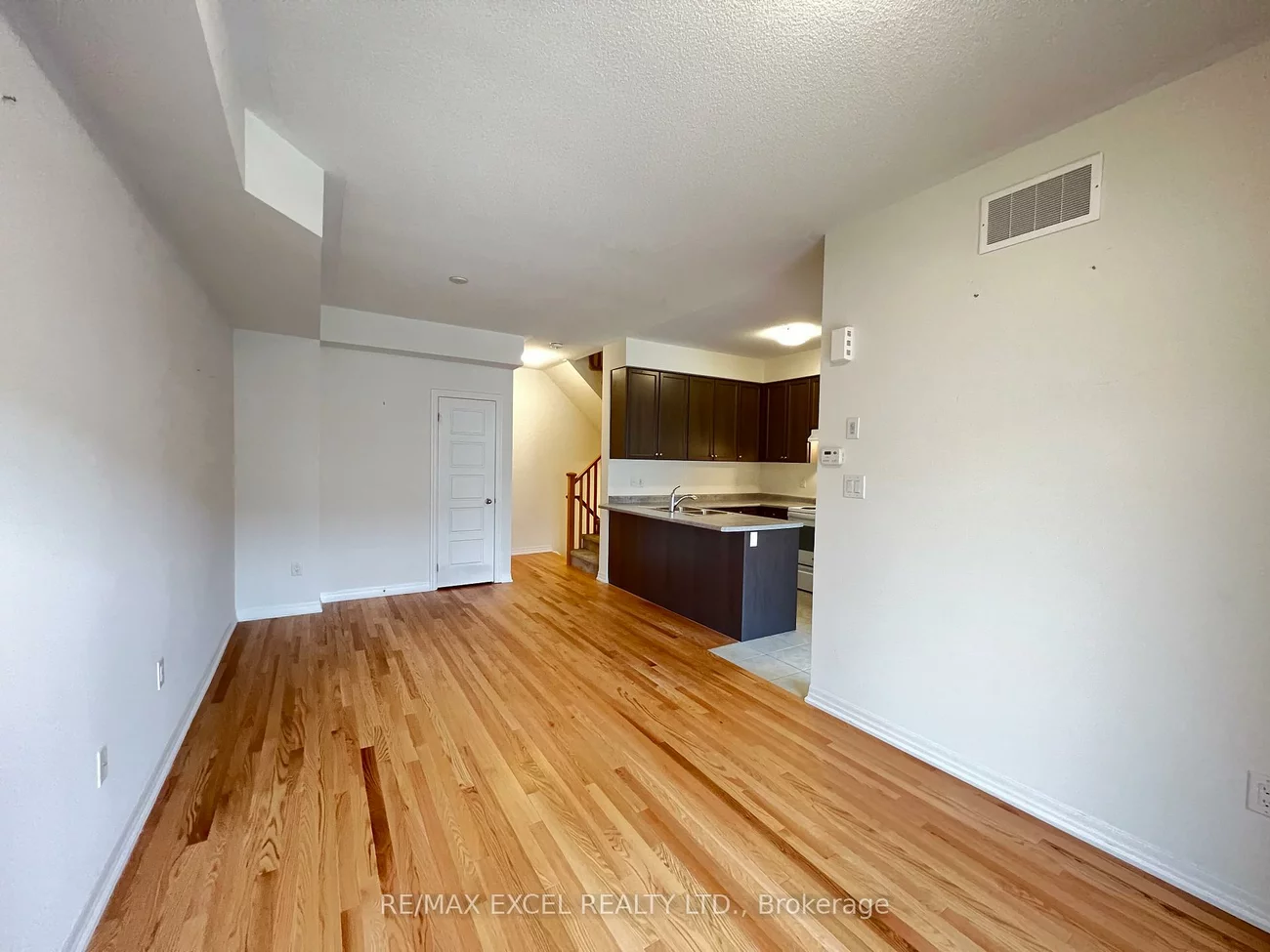251, Vivant, Woodland Hill, Newmarket