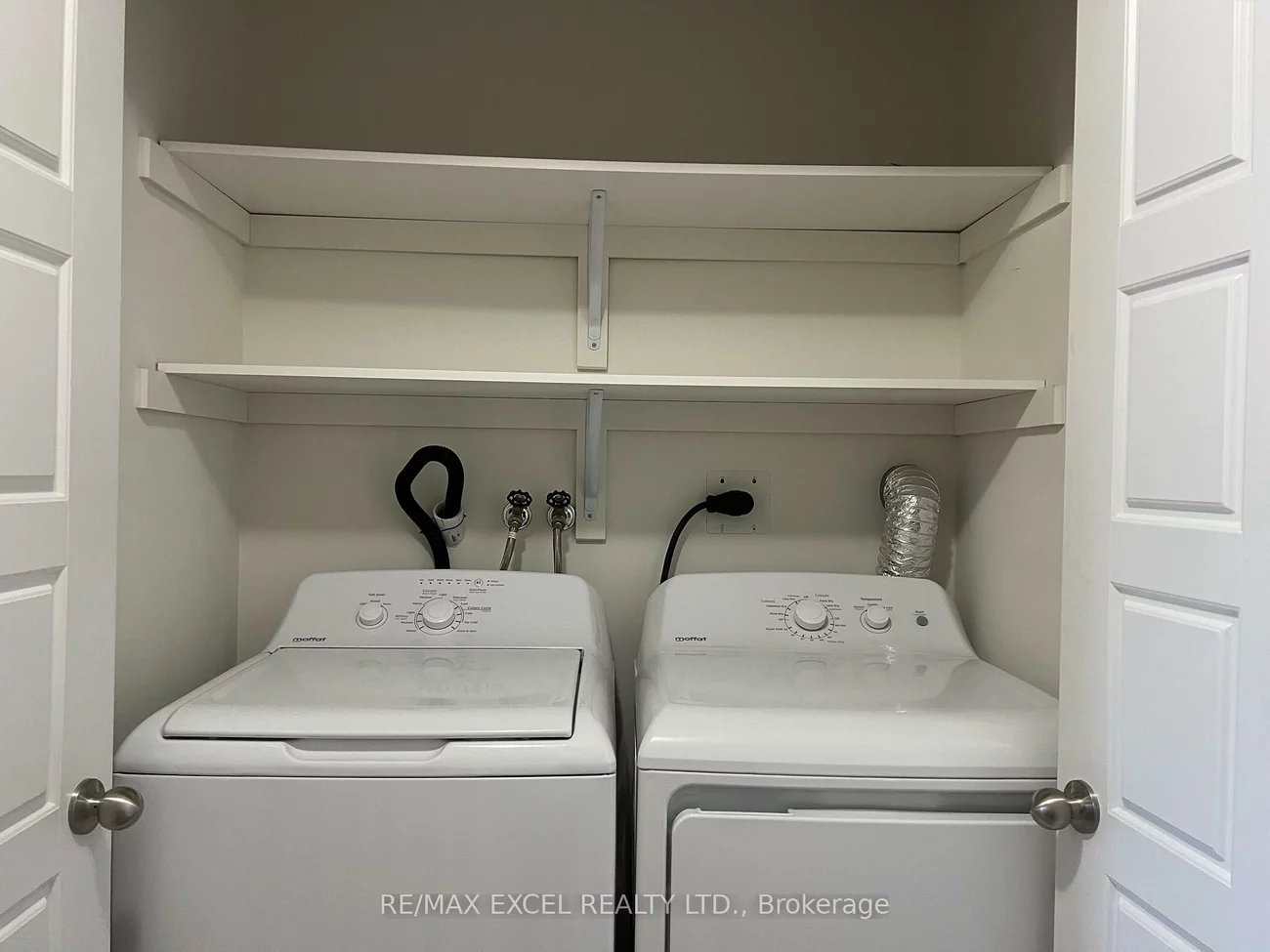 251, Vivant, Woodland Hill, Newmarket