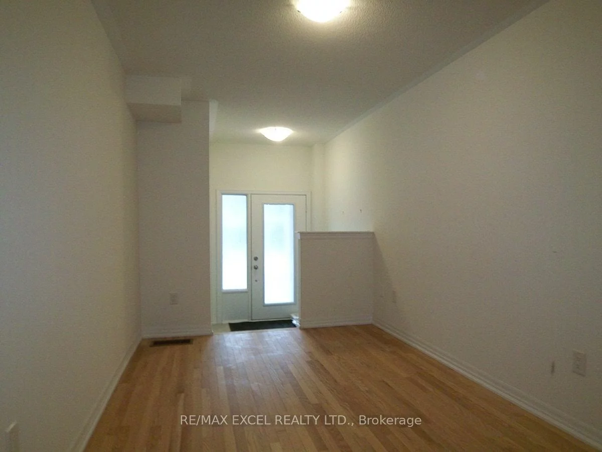 251, Vivant, Woodland Hill, Newmarket