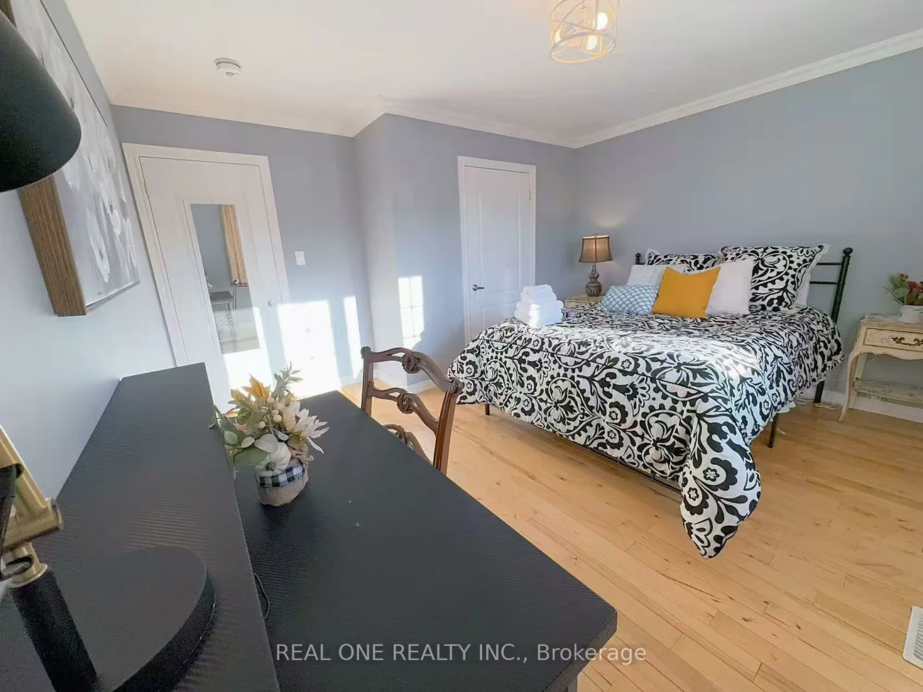 193, Dean Burton, Woodland Hill, Newmarket