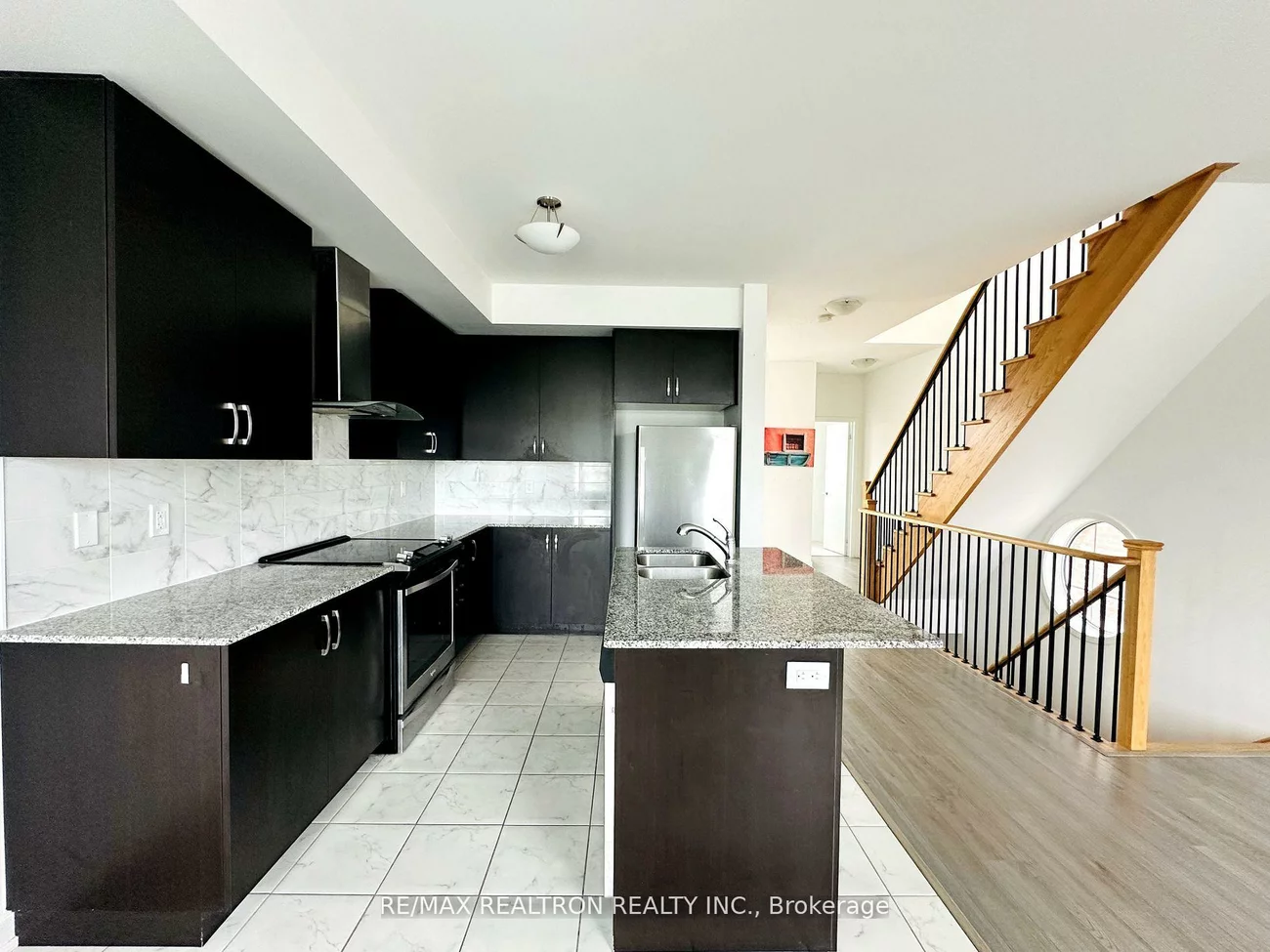 193, Harding Park, Glenway Estates, Newmarket