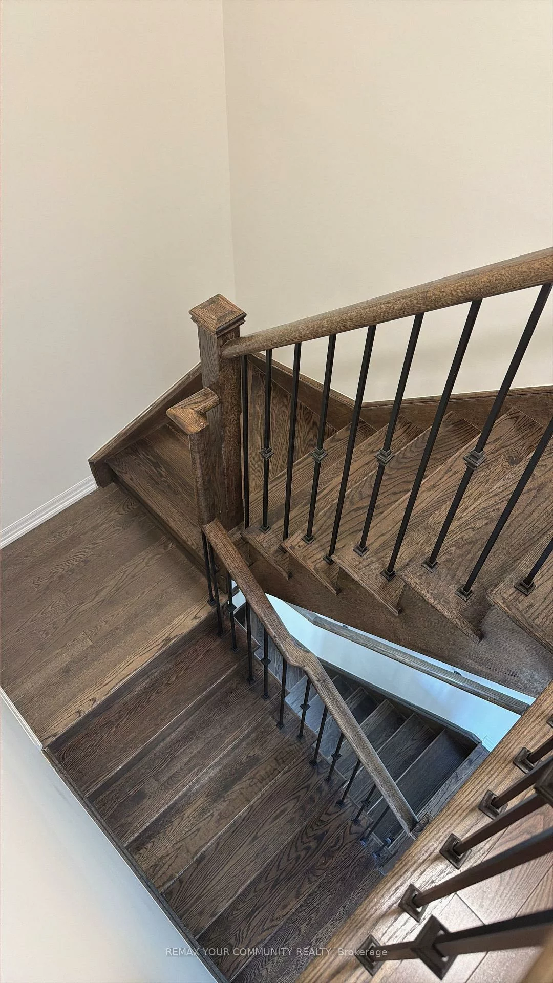 51, Vantage, Woodland Hill, Newmarket
