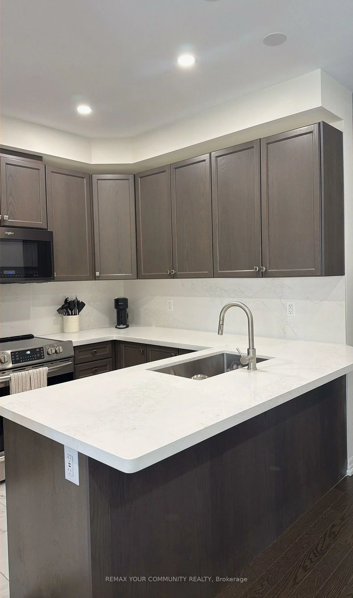 51, Vantage, Woodland Hill, Newmarket