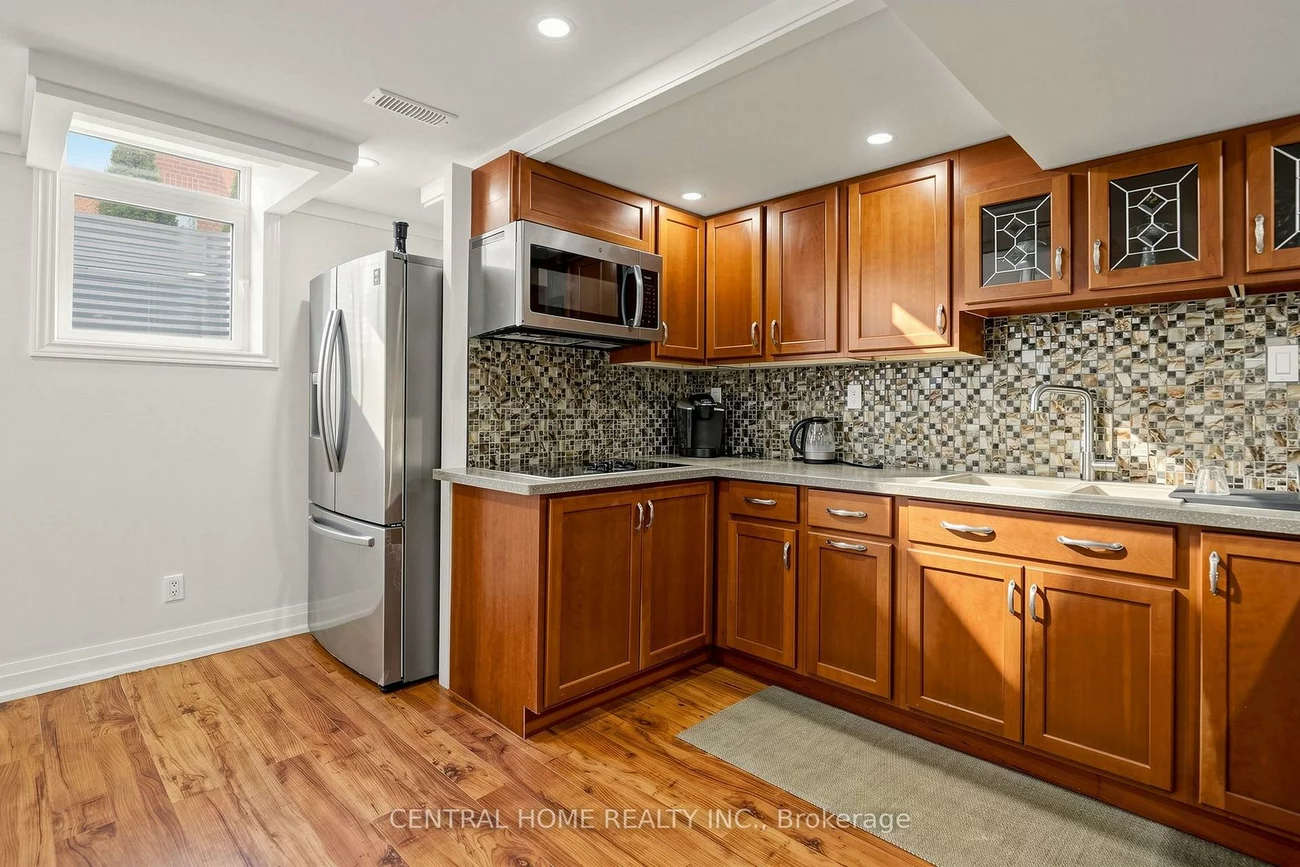 307, Alex Doner, Glenway Estates, Newmarket