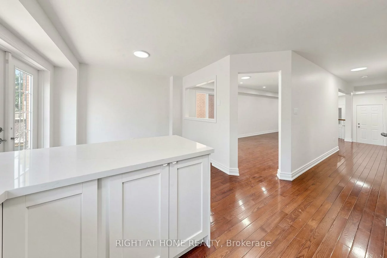 22, Foxtail, Armitage, Newmarket