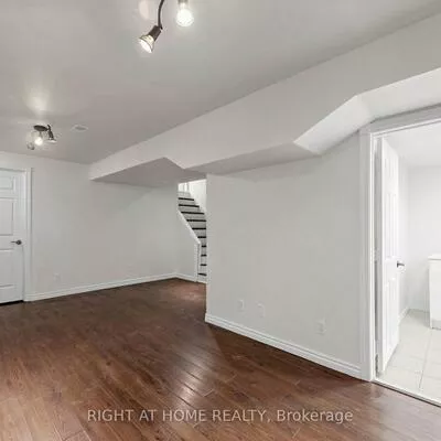 22, Foxtail, Armitage, Newmarket
