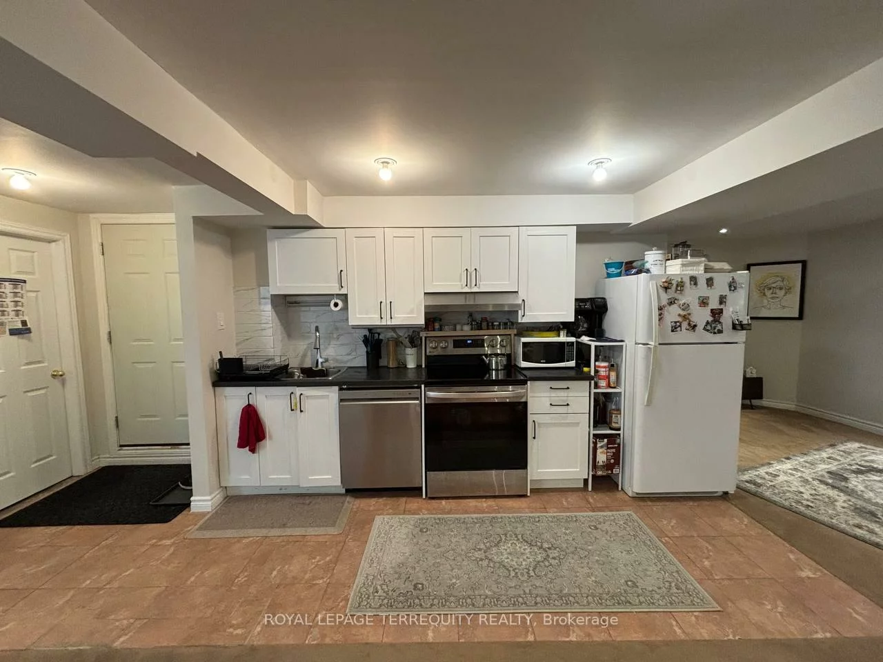 42, Portland Cres, Bristol-London, Newmarket
