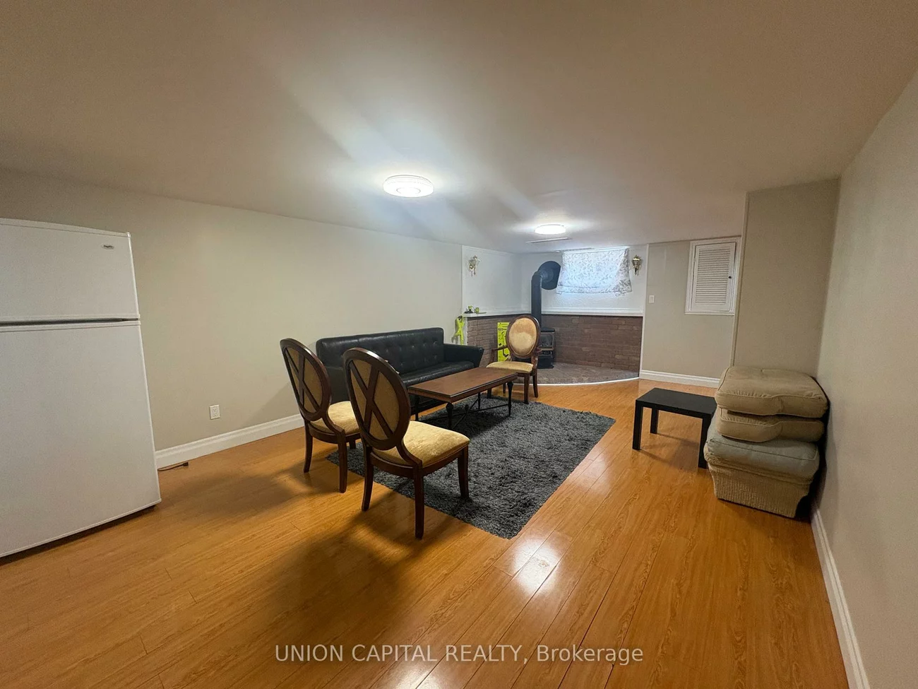 248, James, Central Newmarket, Newmarket