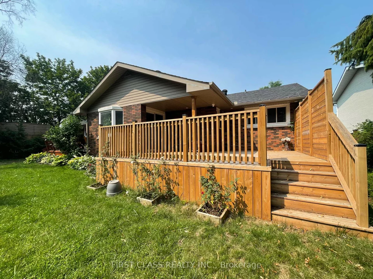 251, Scott, Central Newmarket, Newmarket