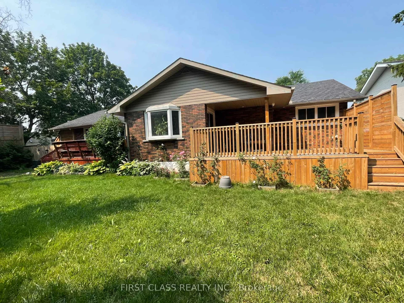 251, Scott, Central Newmarket, Newmarket