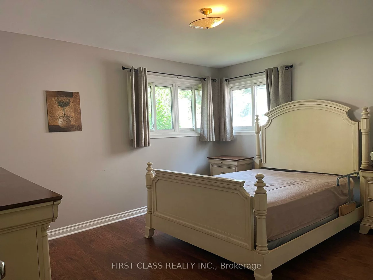 251, Scott, Central Newmarket, Newmarket