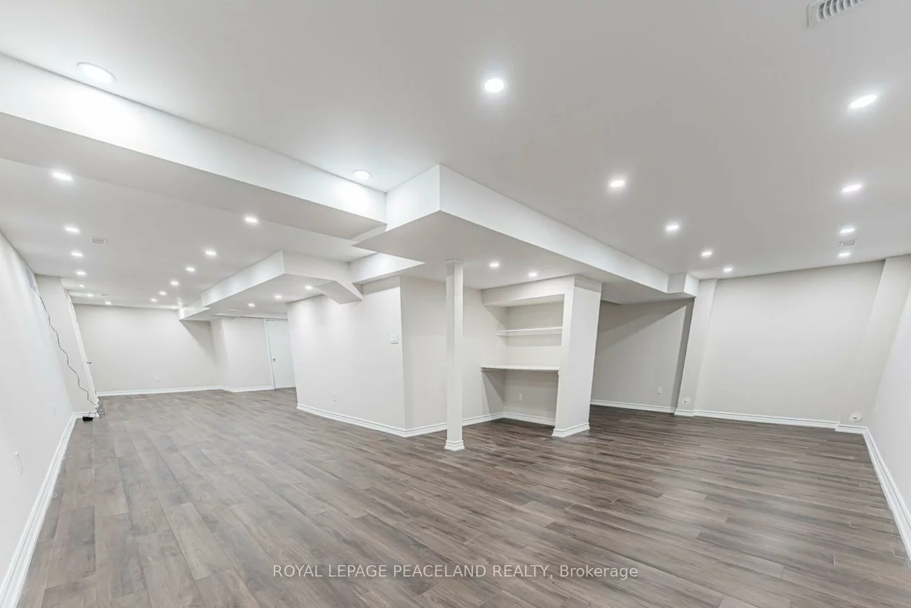 152, Flagstone, Woodland Hill, Newmarket
