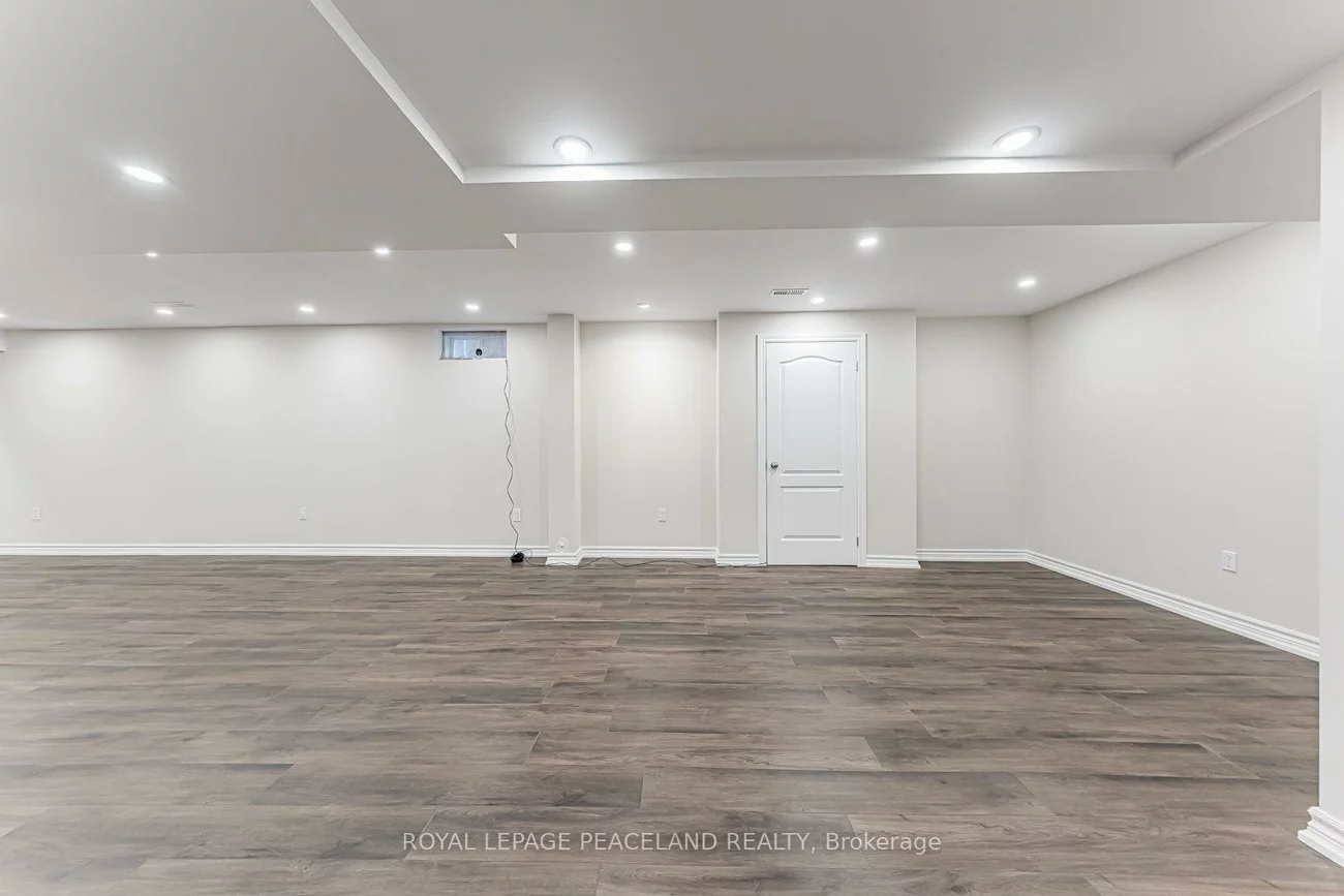 152, Flagstone, Woodland Hill, Newmarket