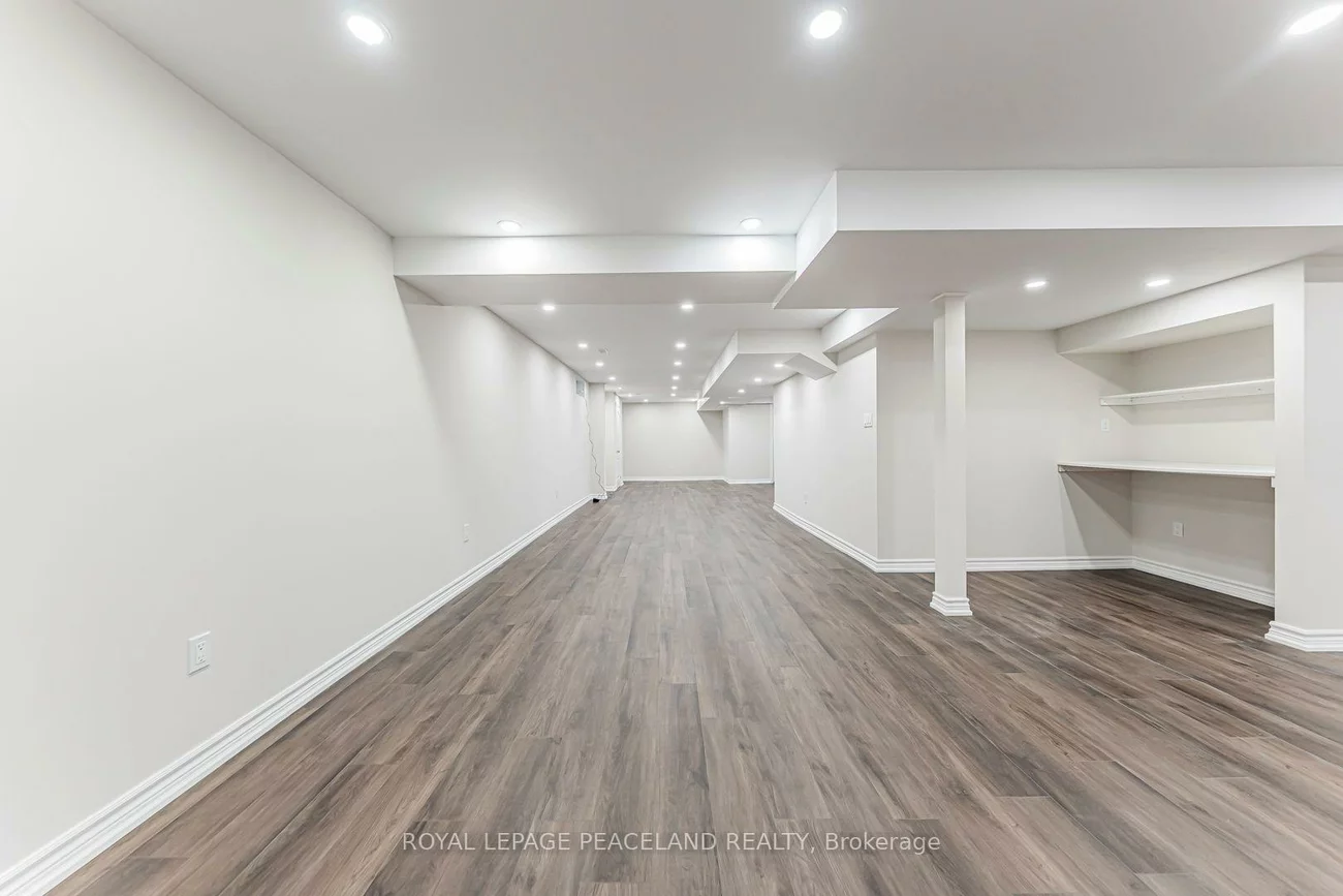 152, Flagstone, Woodland Hill, Newmarket