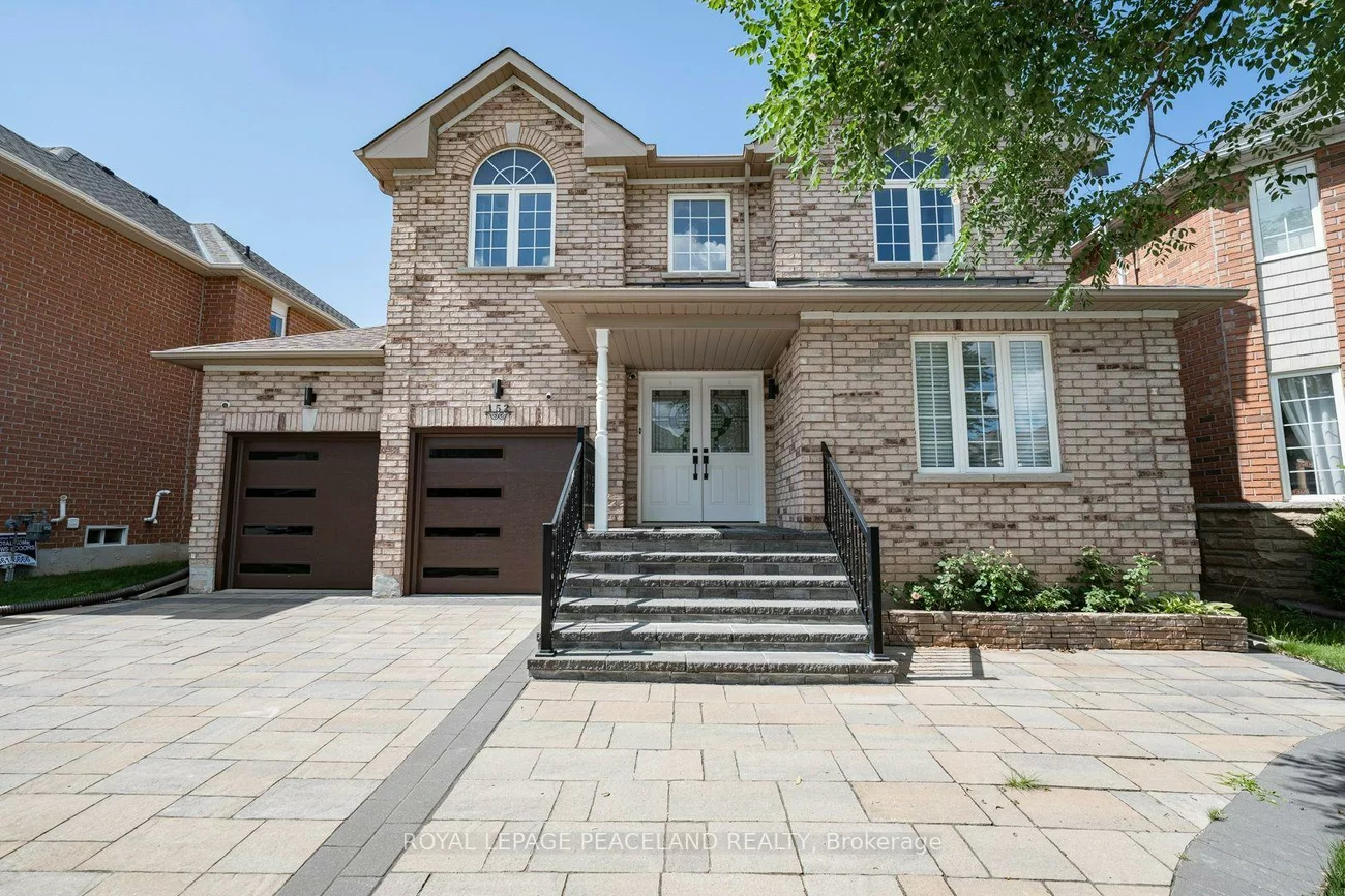 152, Flagstone, Woodland Hill, Newmarket