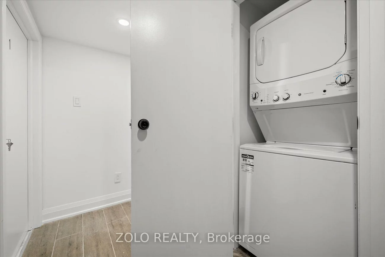 278, Alex Doner, Glenway Estates, Newmarket