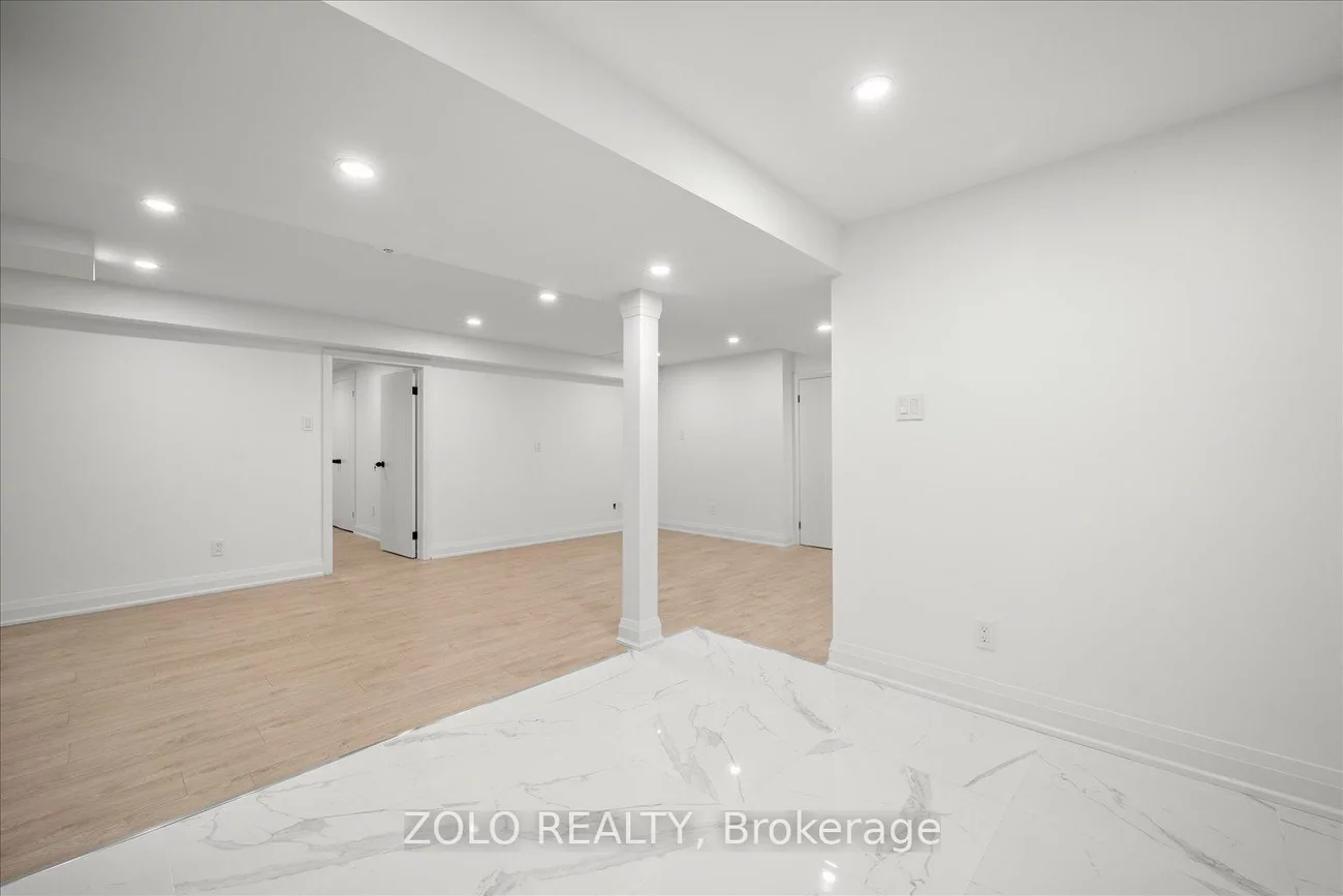 278, Alex Doner, Glenway Estates, Newmarket