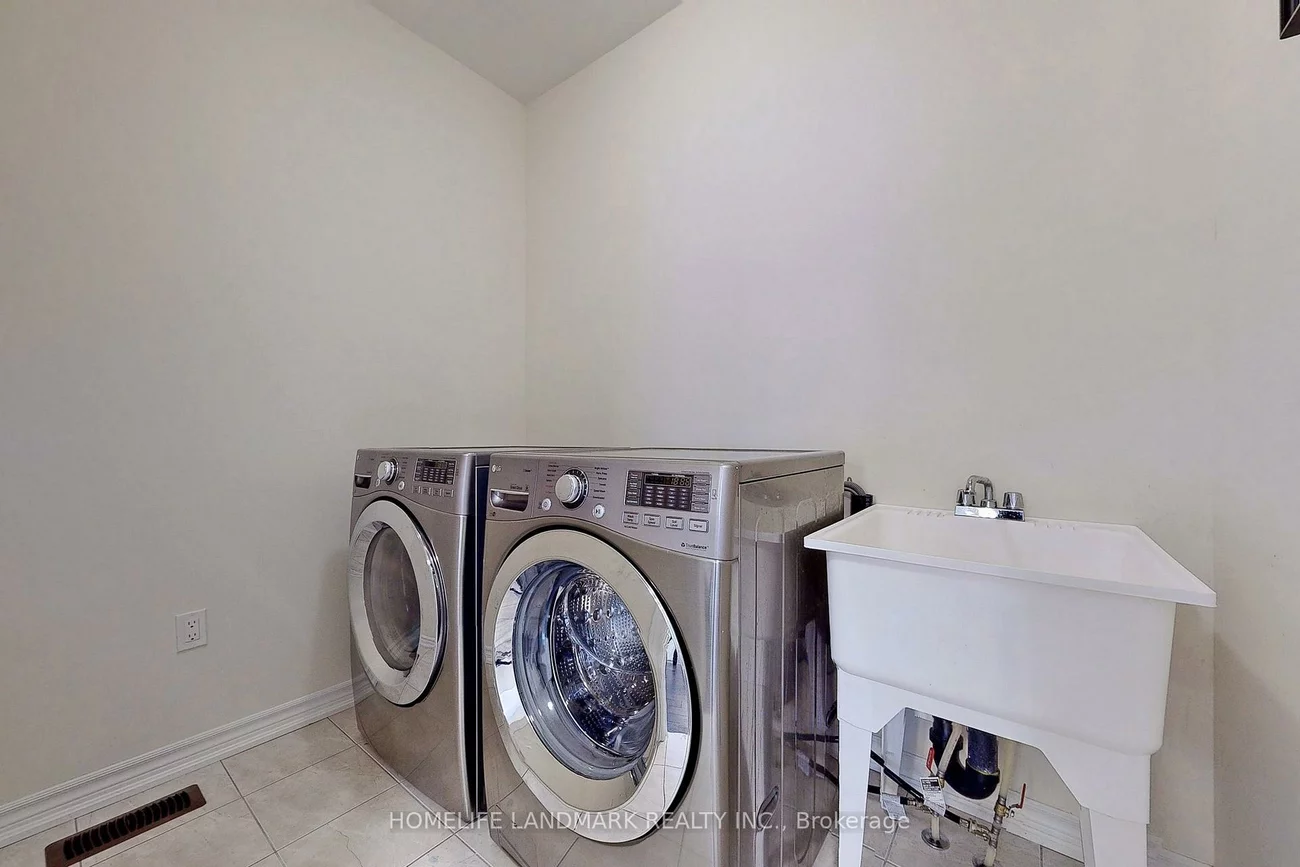 75, Mitchell, Glenway Estates, Newmarket