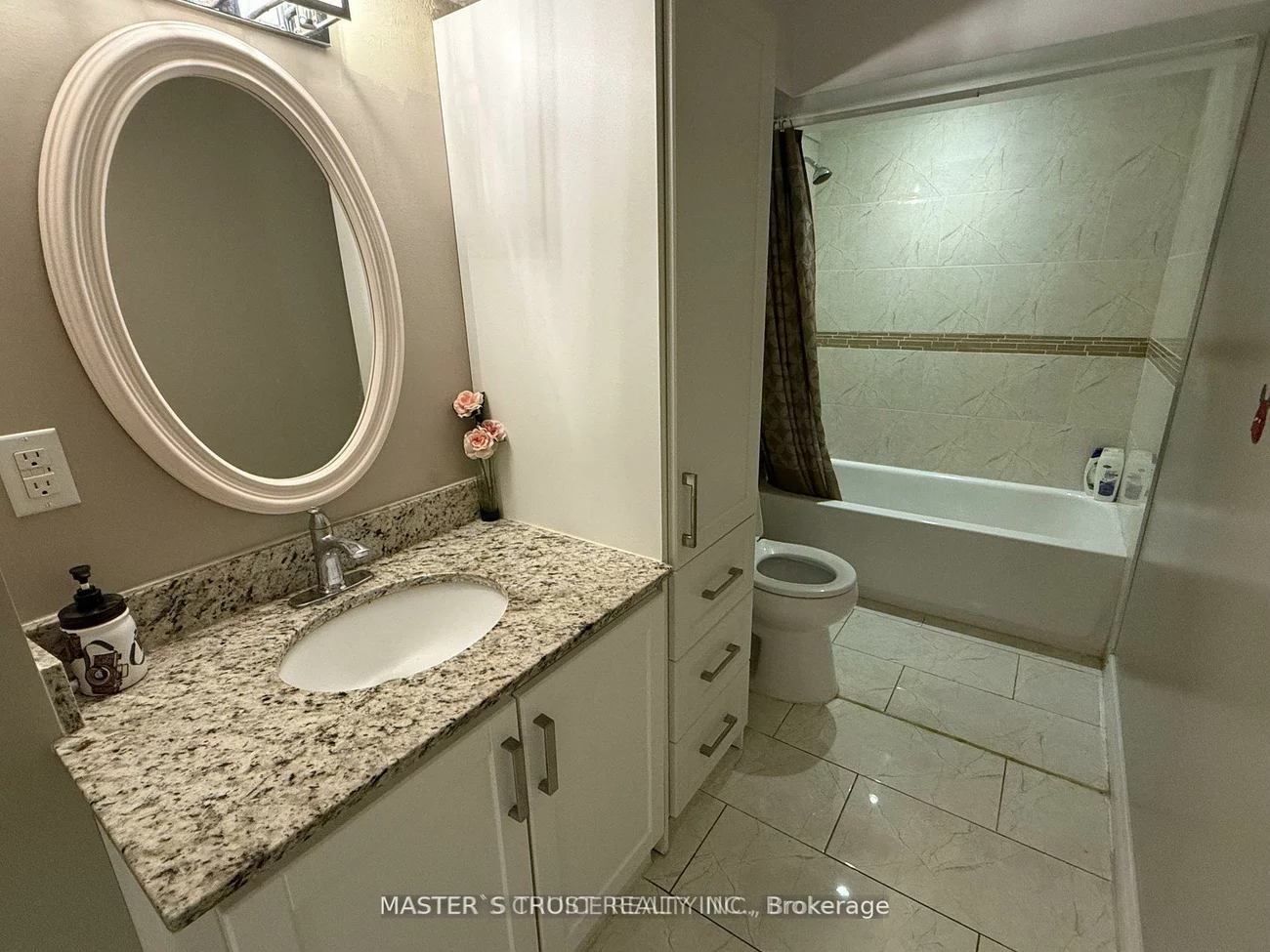 206, aspenwood dr, Woodland Hill, Newmarket