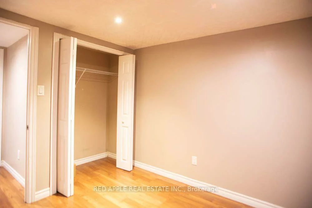 126, LONGFORD, Bristol-London, Newmarket