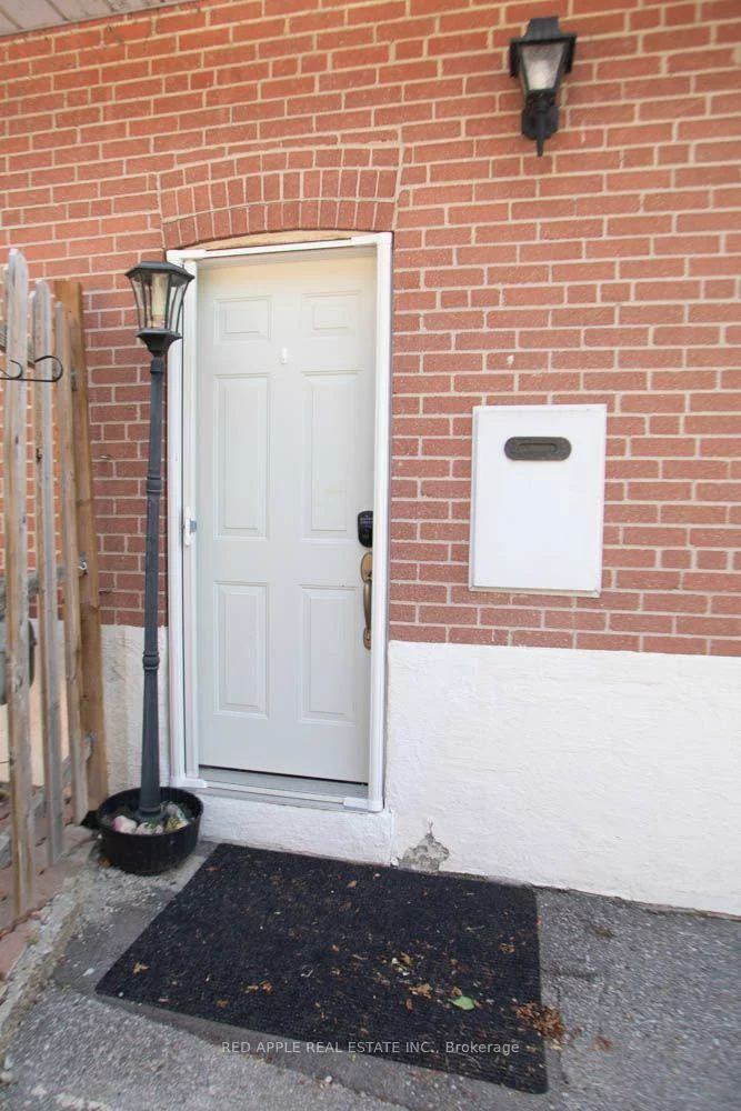126, LONGFORD, Bristol-London, Newmarket