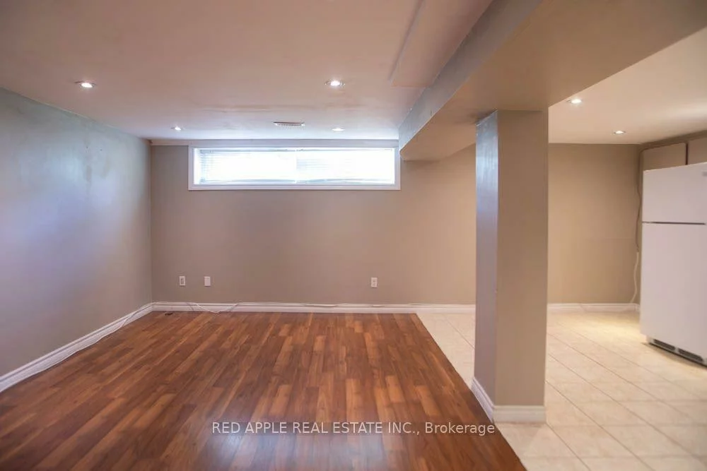 126, LONGFORD, Bristol-London, Newmarket