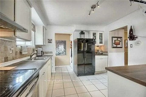 326, Lorne(Main Floor), Central Newmarket, Newmarket