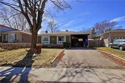326, Lorne(Main Floor), Central Newmarket, Newmarket