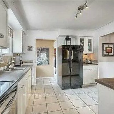 326, Lorne(Main Floor), Central Newmarket, Newmarket