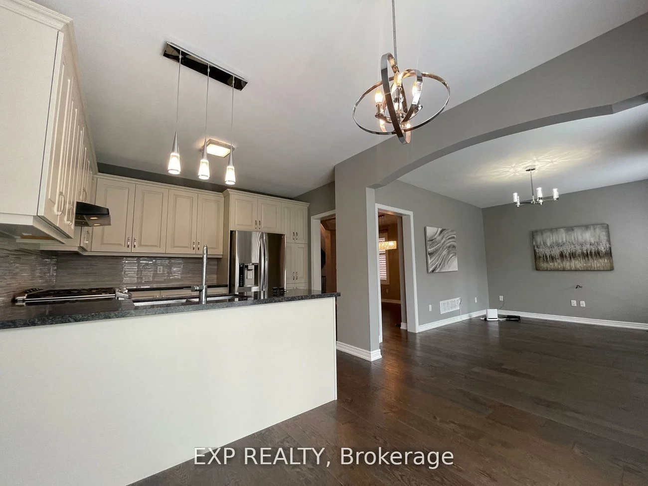 740, Clifford Perry, Woodland Hill, Newmarket