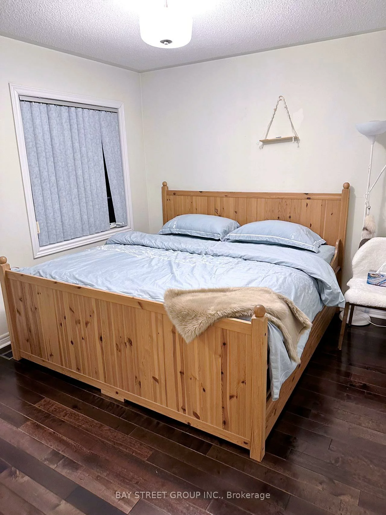 384, Spruce Grove, Woodland Hill, Newmarket