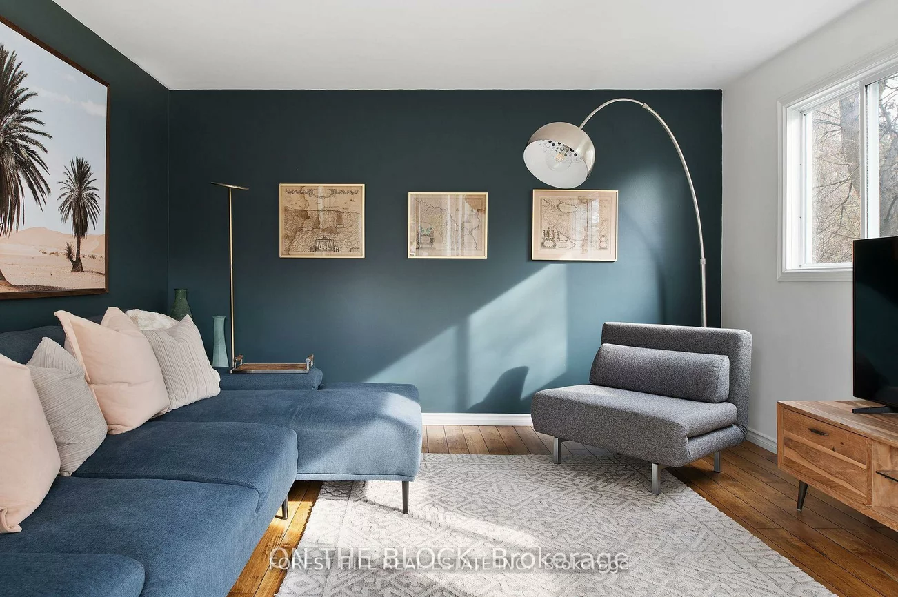 215, Main, Bristol-London, Newmarket