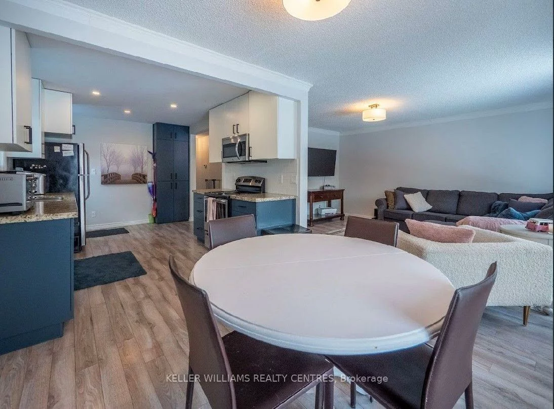 807, Greenfield, Huron Heights-Leslie Valley, Newmarket