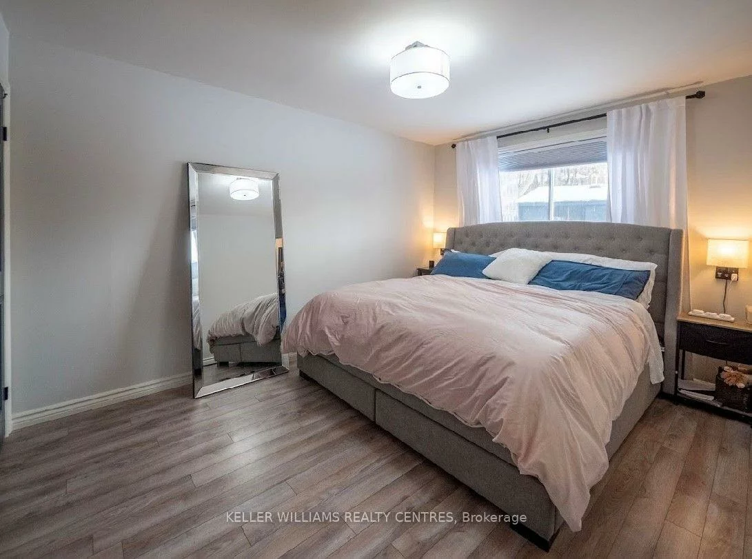 807, Greenfield, Huron Heights-Leslie Valley, Newmarket