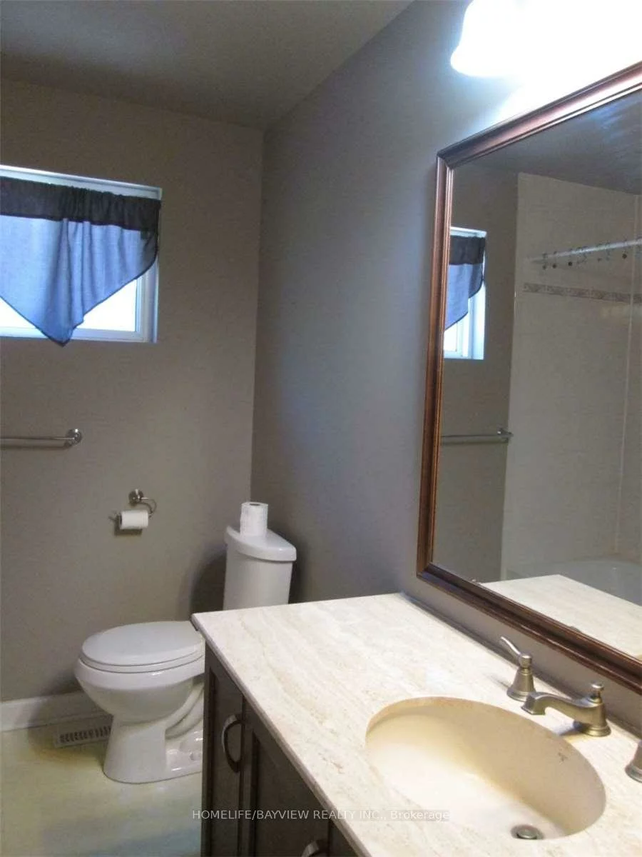 303, Millard(Main Level), Central Newmarket, Newmarket