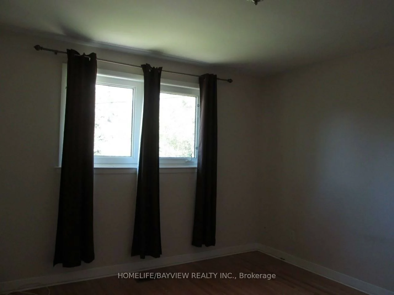 303, Millard(Main Level), Central Newmarket, Newmarket