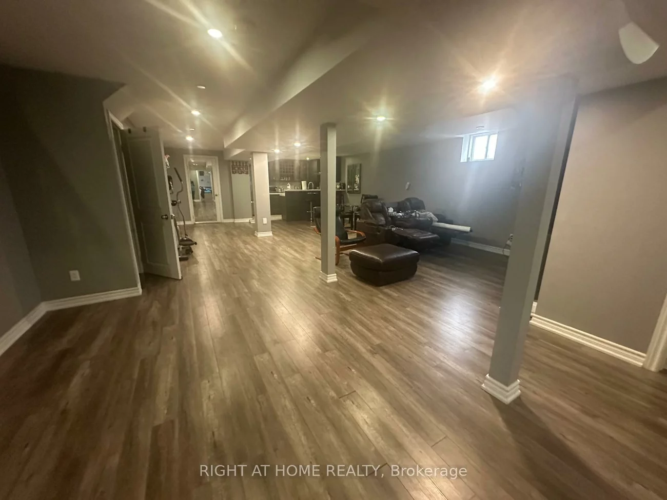 677, MCGREGOR   FARM, Glenway Estates, Newmarket
